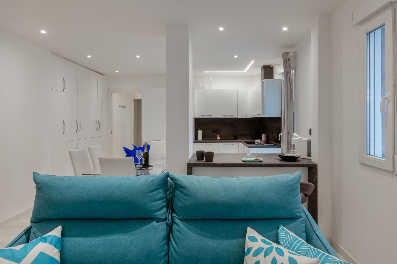 Rossetti 23/1 Apartment ตรีเอสเต ภายนอก รูปภาพ