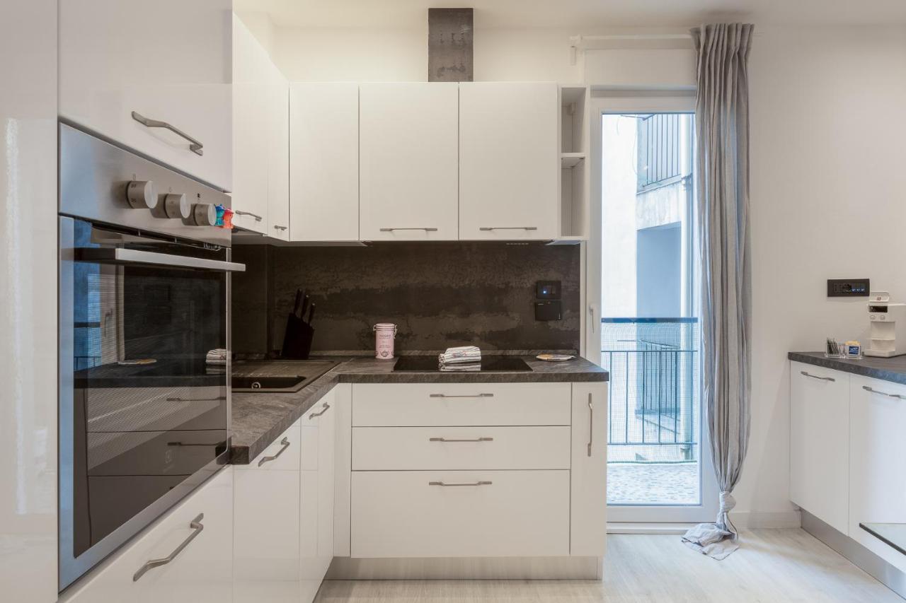 Rossetti 23/1 Apartment ตรีเอสเต ภายนอก รูปภาพ